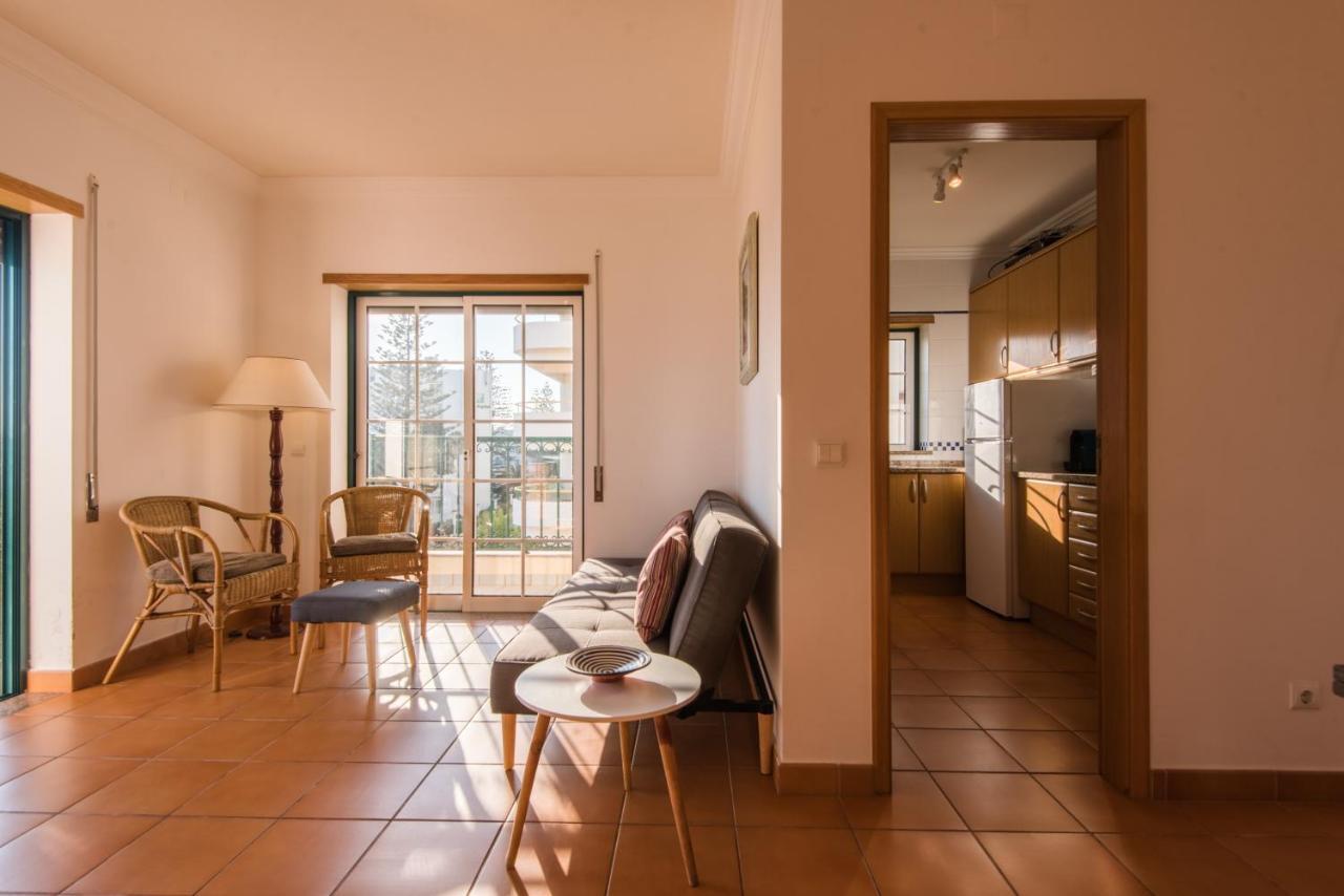 Flh Armacao De Pera Ocean View Flat Apartman Kültér fotó